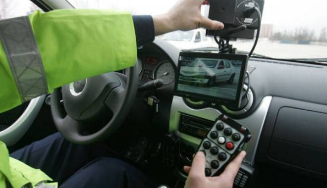Prins pe autostradă cu 324km/h! Merge direct după gratii - radar600x399-1456504916.jpg
