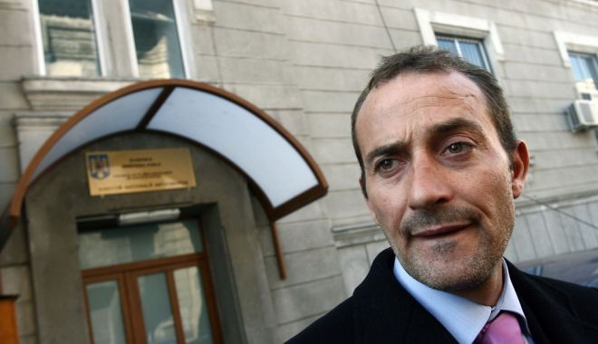 Radu Mazăre, CONDAMNAT la 6 ani și 6 luni de ÎNCHISOARE CU EXECUTARE - radu-1526477079.jpg