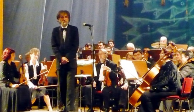 Concert de Crăciun, la Teatrul 