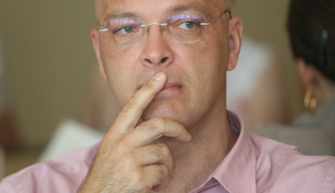 Răducu Popescu îl acuză pe fostul ministru al Educației - raducupopescu11871340134435-1346497780.jpg