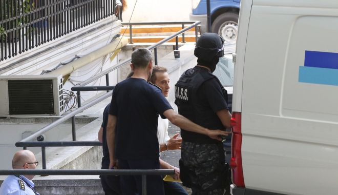 Radu Mazăre ajunge, azi, în fața judecătorilor ÎCCJ - radumazarecatuseinquamgeorgecali-1559632719.jpg