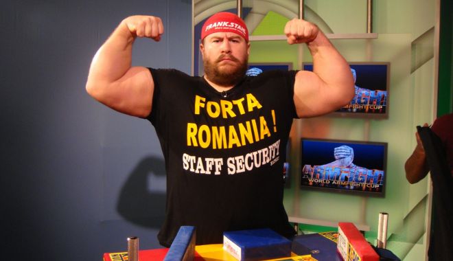 Radu Valahu, demonstraţie de skandenberg la Costineşti - raduvalahu-1628436400.jpg