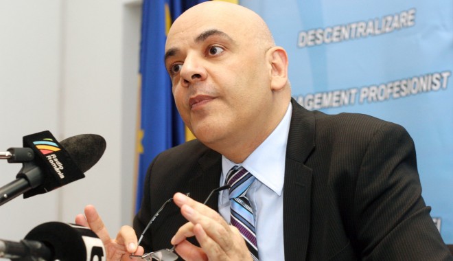 Vaccinarea bebelușilor anti-tuberculoză va fi reluată - raed-1354266446.jpg