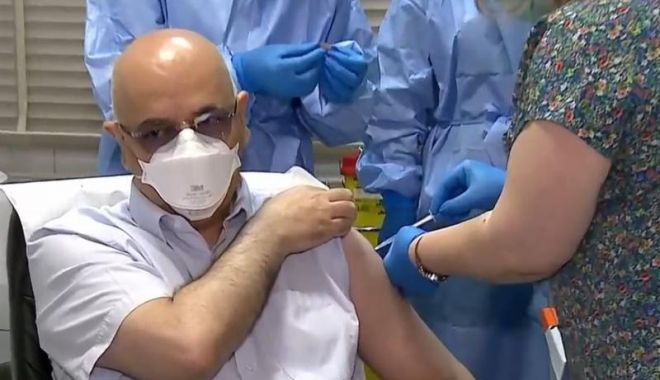 Raed Arafat s-a vaccinat antiCOVID-19 - raed-1610360110.jpg