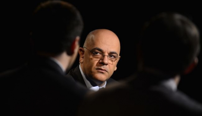 Raed Arafat: Dacă nu vrei să faci gardă, nu te angajezi în spitalele de urgență - raedarafat-1470570236.jpg