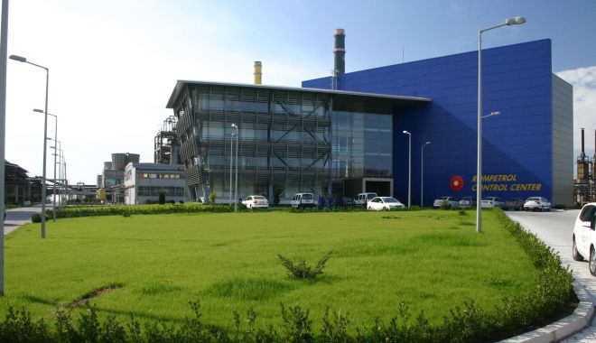 Investiții de peste 50 de milioane de dolari în rafinăria Petromidia - rafinariapetromidia13-1554839177.jpg