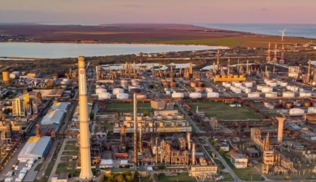 Revizia tehnologică a rafinăriilor Petromidia și Vega se desfășoară conform graficului agreat - rafinarii-1773308299.webp