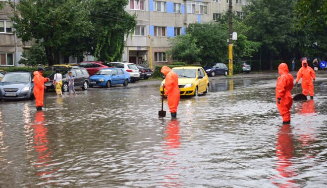 COD PORTOCALIU de PLOI TORENȚIALE, la Constanța. RAJA a activat Comandamentul pentru Situații de Urgență - raja-1594112521.jpg