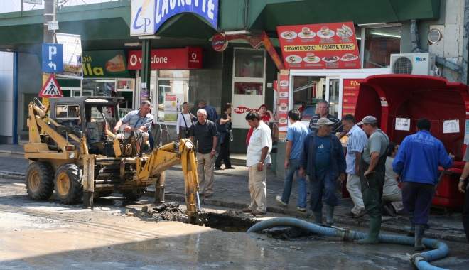 Atenție, șoferi! Trafic îngreunat pe strada Ion Lahovari - raja183-1493973160.jpg