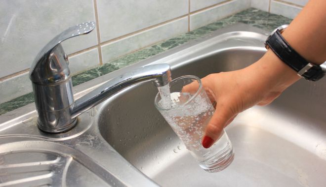 Când vine apa în oraşul Techirghiol - rajarobinet-1636454885.jpg