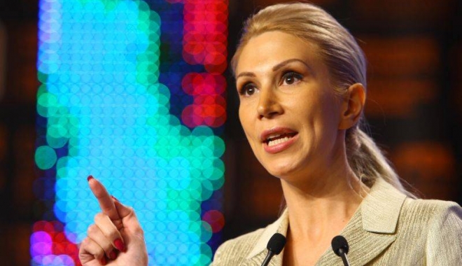 Raluca Turcan: Tăriceanu și Ponta vor blocarea justiției și suspendarea președintelui Iohannis - raluca-1464258173.jpg