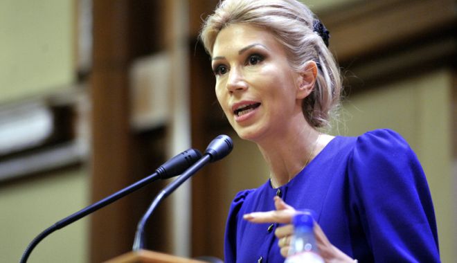 Raluca Turcan: Tăriceanu și Dragnea trec peste legi ca să o demită pe șefa DNA - ralucaturcan1-1524063497.jpg