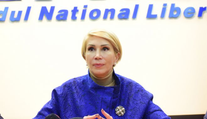 Liberala  Raluca Turcan vede posibilă o eventuală suspendare  a președintelui - ralucaturcan7-1519566505.jpg