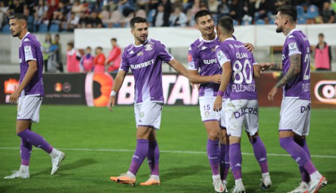 Rapid a câştigat la Botoşani cu 3-1, în Cupa României - rapid-botosani-1695991771.jpg
