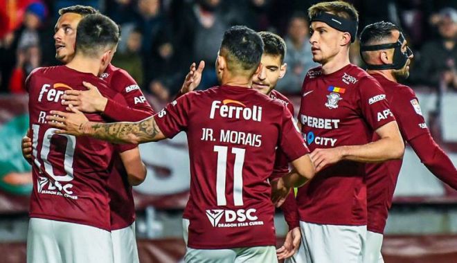 Rapid a plecat în cantonamentul din Slovacia. 29 de jucători sub comanda lui Adrian Mutu - rapid-cantonament-1687792964.jpg