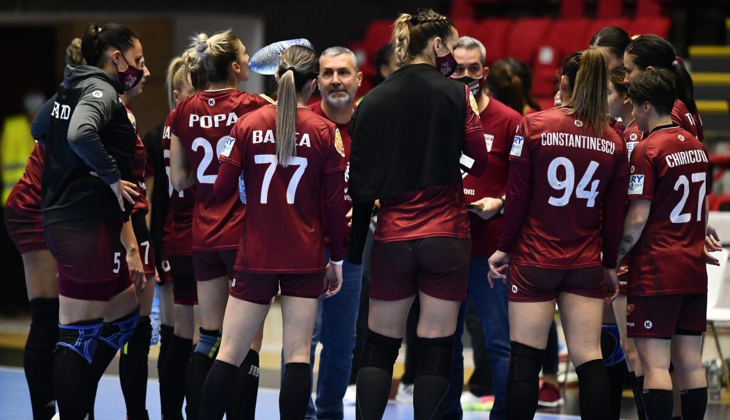 CS Rapid București s-a impus la Zalău în Liga Naţională la handbal feminin - rapid-handbal-1740055826.jpg