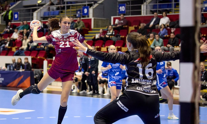 Rapid București a remizat cu norvegiencele de la Tertens Bergen în Liga Campionilor - rapid-handbal-1768224167.webp