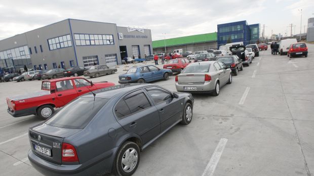 Atenție, șoferi! ITP-ul unei mașini va putea fi suspendat, iar istoricul mașinilor second hand va putea fi aflat prin SMS - rar15923000-1516969155.jpg