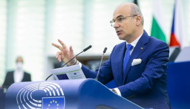 Rareș Bogdan, audiat la DNA! - rares-1680770691.jpg