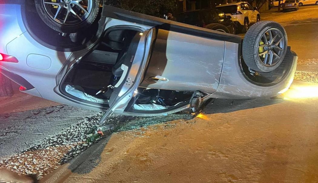Bărbat prins la volan beat şi drogat, după ce s-a răsturnat cu maşina - ras-1724753067.jpg