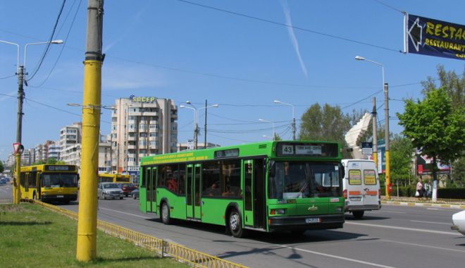 Trafic infernal la Constanța! Prioritatea  pentru autobuze, o soluție eficientă - ratc-1518020033.jpg