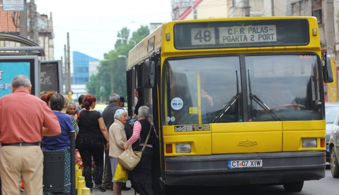 Experiment la RATC: autobuze cu o singură ușă pentru urcare și două pentru coborâre - ratcprogrampilot-1503680170.jpg