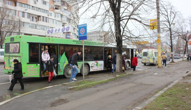 RATC. Autobuzele 44 circulă normal - ratcstatiekaufland13624974651398-1398413724.jpg