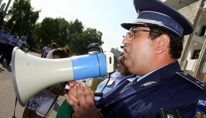 Război în Poliția Constanța - razboisindicatepolitie-1328889068.jpg