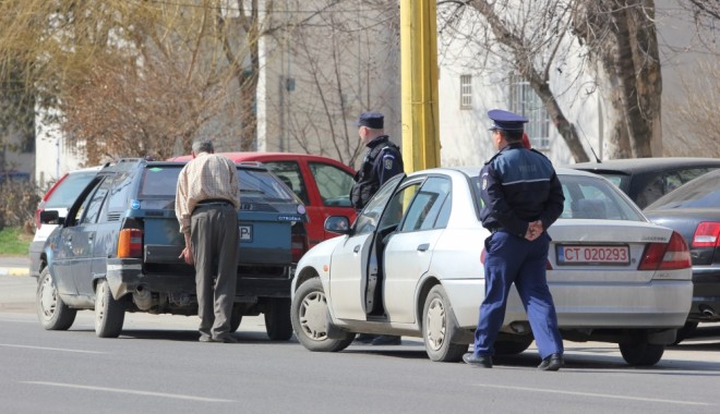 RAZII de amploare în județul Constanța. Vizați: șoferii băuți - razie-1370230227.jpg