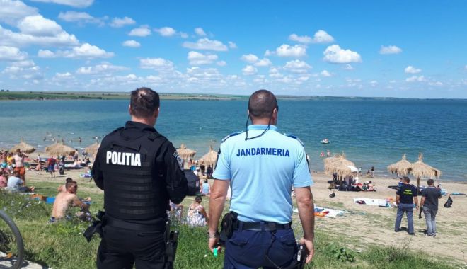 Oamenii legii, razie în cluburile și terasele de pe litoral - raziecovidpolicesursarealitatea-1597678463.jpg