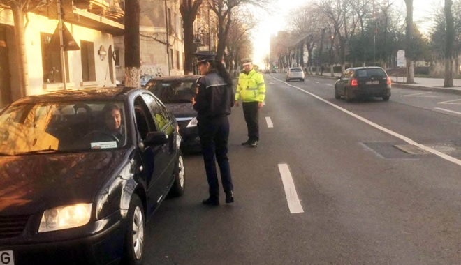 Razii ale polițiștilor, în Constanța - razii-1513184807.jpg