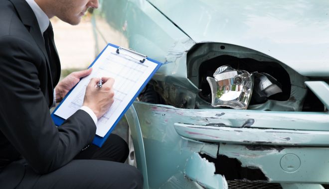 Plafonarea prețurilor la polițele RCA se va prelungi până la finalul anului