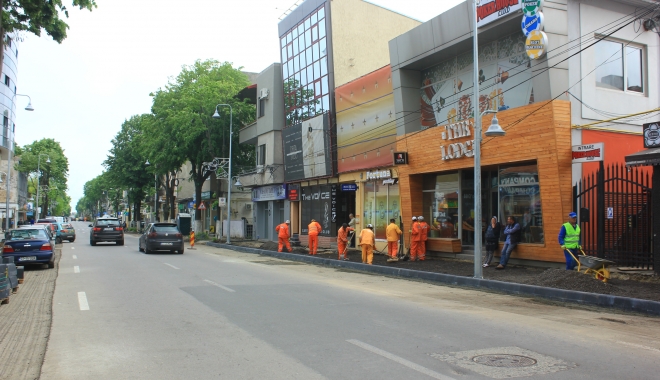 Atenție, șoferi! Trafic blocat pe bulevardul Tomis - reabilitarebulevardultomis141463-1489059329.jpg