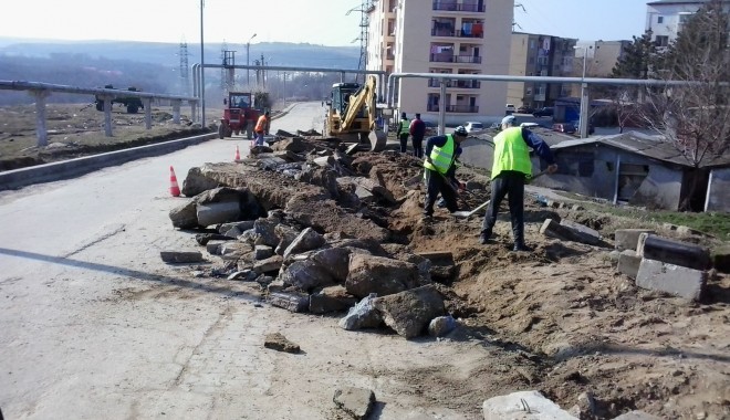 La Cernavodă au început lucrările de reabilitare a străzilor - reabilitarestrazicernavoda-1362480254.jpg