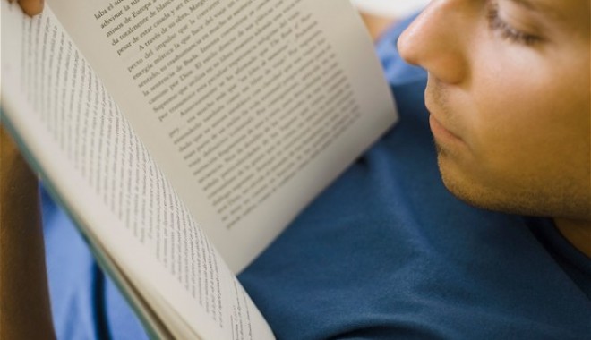 Ce se întâmplă în creierul tău după ce ai citit un roman - reading2258968b-1389519754.jpg