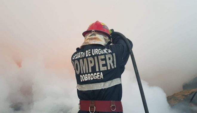 EXPLOZIE LA CONSTANȚA! 11 APARTAMENTE AFECTATE, O VICTIMĂ! - received811408529319259-1551763886.jpg