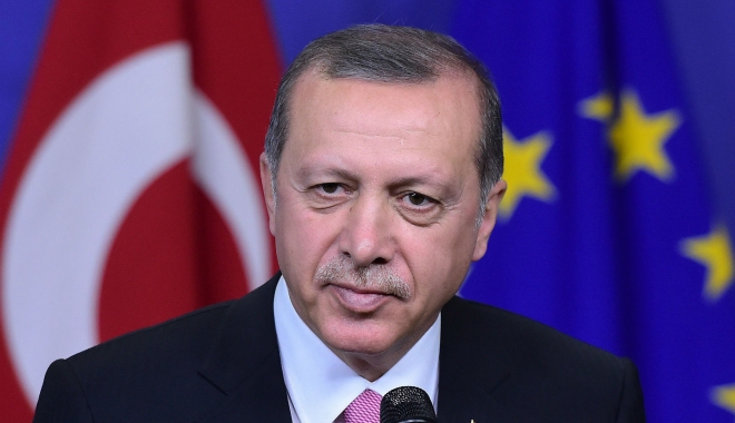 Recep Tayyip Erdogan: Aderarea la UE este un obiectiv strategic al Turciei - receptayyiperdogan-1462802425.jpg