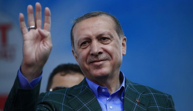 Președintele turc respinge orice altă opțiune în afară de o aderare la Uniunea Europeană - receptayyiperdogan-1517751655.jpg