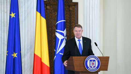 Iohannis, discurs de Centenar: Marile izbânzi nu vin dacă avem scopuri meschine, personale - receptiecotroceniadministratiapr-1543651398.jpg