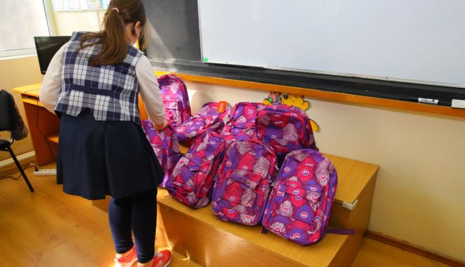 Rechizite gratuite pentru elevii Şcolii „Dimitrie Ştiubei” din Constanţa - rechizite-1614769119.jpg