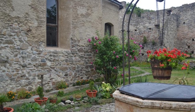 Recomandare tentantă pentru o noapte specială - recomandaretentanta28fb-1393599206.jpg