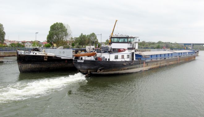 Record istoric pe canalele navigabile Dunăre - Marea Neagră și Poarta Albă - Năvodari - record-1532354508.jpg