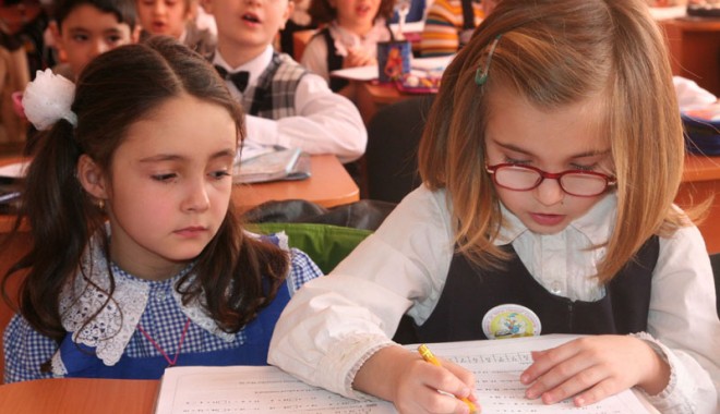 Record la primul concurs de limba  și literatura română inițiat de ISJ Constanța - recordlaprimulconcurs-1393270476.jpg