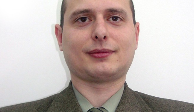 Predare de ștafetă la rectoratul 