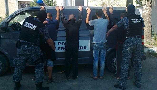 Au amenințat că vor arunca România în aer. Acum, vor în libertate! - recurs-1440946055.jpg
