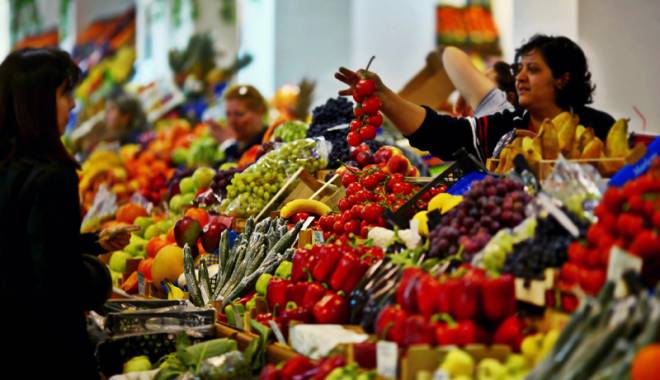 Reducerea fiscalității a relansat comerțul cu alimente - reducereafiscalitatii-1452277664.jpg