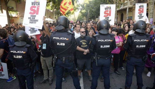 Referendum pentru independența Cataloniei. Poliția spaniolă a tras cu gloanțe de cauciuc! - referendum-1506864701.jpg