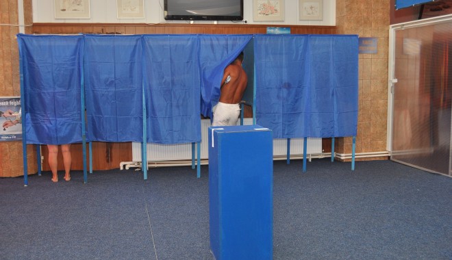 ESTE OFICIAL. USL A RATAT DEMITEREA LUI BĂSESCU - referendumvotdemiterepresedinte2-1343647408.jpg