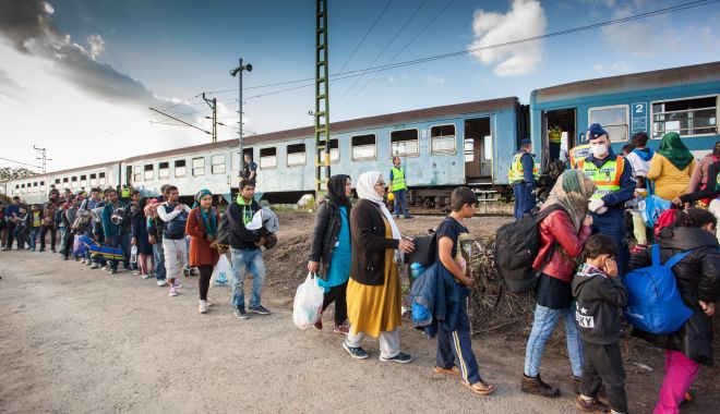 Refugiații din Ucraina vor beneficia de transport feroviar, rutier, naval și aerian gratuit - refugiatiidinucrainavorbeneficia-1647190384.jpg