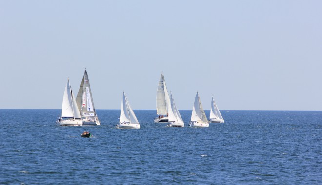 Yachting / Câștigătorii etapei a III-a a Cupei McCann: Regata BMW-Beneteau - regatabmw6-1374502705.jpg